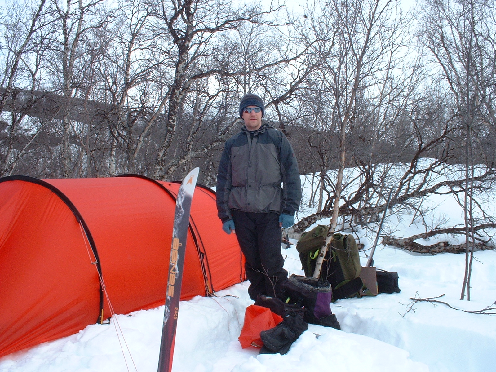 tent01